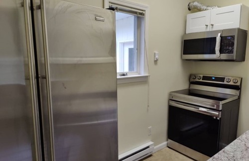 Berlin Casa | Charming, Large Cozy 1-bedroom house in fabulous Berlin with WiFi, near Hartford