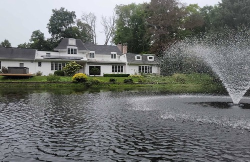 Berlin Casa | Charming, Large Cozy 1-bedroom house in fabulous Berlin with WiFi, near Hartford