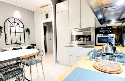 Central Station Apartamento | ENCANTADOR - Apartamento grande de tres habitaciones Estación central
