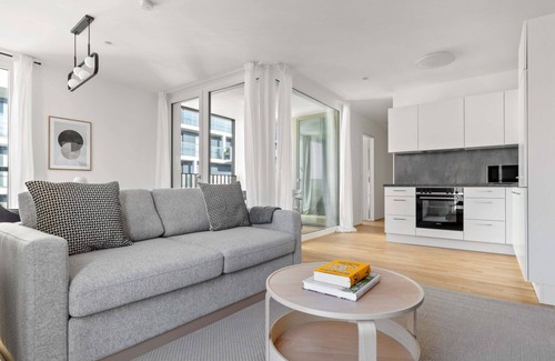 Vienna Apartamento | Charming Leopoldstadt 2BR w/ Gym & Loggia, near U2, by Blueground