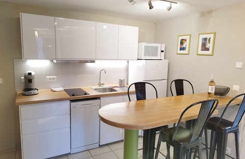 La Faviere Casa | Apartamento independiente con jardín, a 5 minutos de la playa de Bormes les Mimosas.