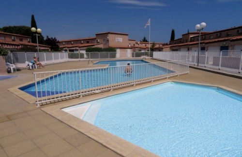 Saint-Cyprien Plage Villa | Una bonita y pequeña villa tt confort de 3 *, / piscina, parque infantil, 250m playa