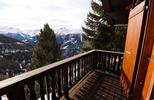 Chandolin Chalet De Esquí | Charming little cottage on two floors, welcoming and friendly with a magnificent panoramic view, for