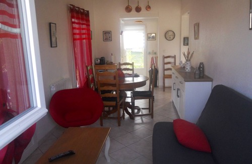 Tarbes Casa | Charming little house with garden and terrace
