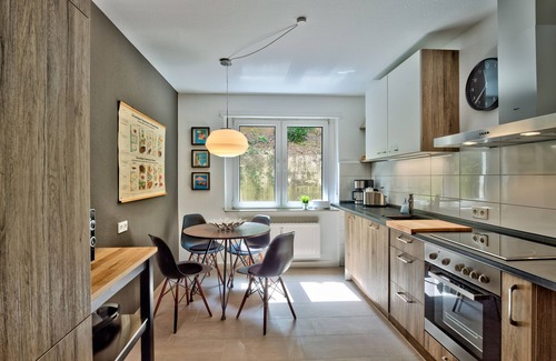 Saarbruecken Apartamento | Vivir con encanto en Charlotte - Bienvenue à Sarrebruck!