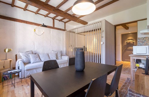 Lyon City Centre Apartamento | Encantador loft en las alturas del casco antiguo de Lyon