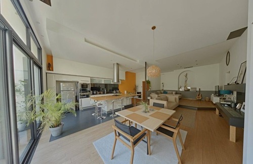 Gambetta Apartamento | LOFT CON ENCANTO con tranquilo patio interior a 5 minutos del centro