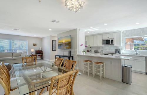 Longboat Key Casa | Charming Longboat Key 3-bedroom house with 3 min walk to beach