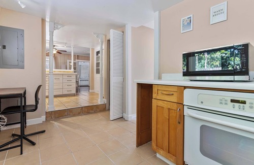 Southwest Coconut Grove Casa | Charming Mango Grove Cottage, Coconut Grove