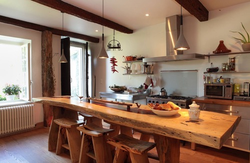 Saint-Lizier Casa | Charming Mansion in the Heart of Saint-Lizier, beautiful views of the Pyrenees.