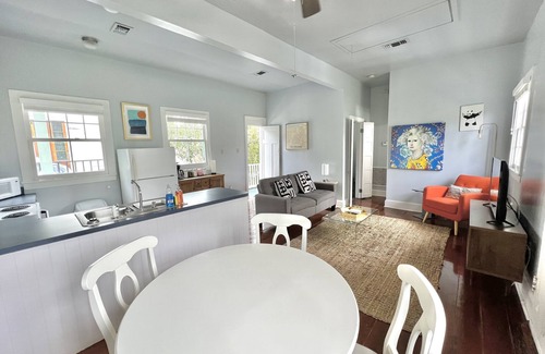 Bywater Apartamento | Charming Marigny Flat w/Private Courtyard & Balcony, 1 bed/1bath