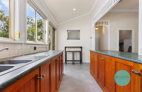 Merewether Casa | Charming Merewether Cottage