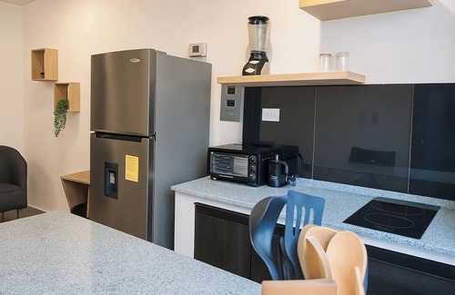 Parque Lefevre Apartamento | Charming modern studio!