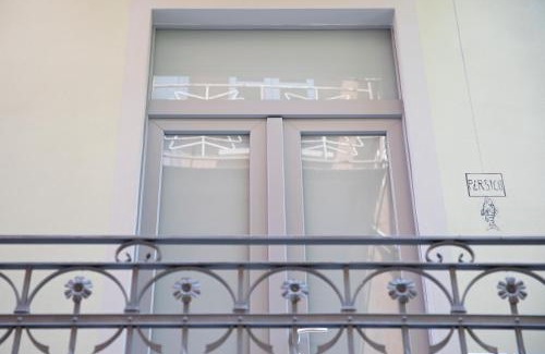Luino Apartamento | CHARMING MOMENT di Villa Porta - Residenza Porto Vecchio