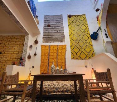 R'habet Zbib Casa | Charming Moroccan Guest House with Patio & Terrace