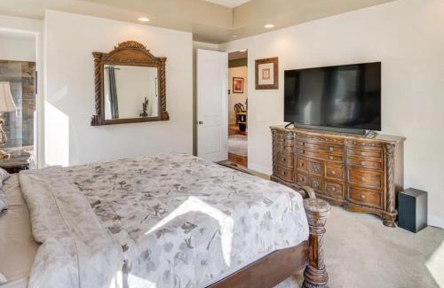 Thousand Oaks Casa | Charming Mountain Retreat in enjoyable Newbury Park with AC, WiFi