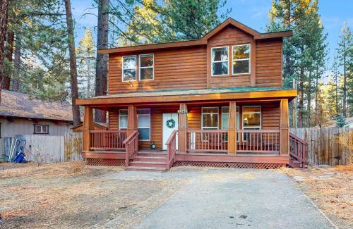 Bijou Park Casa | Charming Mt Rose Retreat
