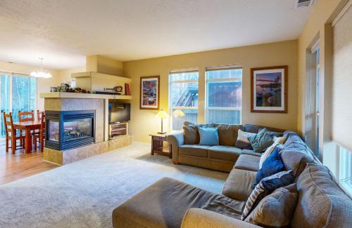 Bijou Park Casa | Charming Mt Rose Retreat