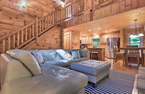 Boone Cabina | Charming Mtn Cabin 2 Mi From Downtown Boone!