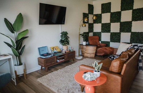Woodbine Casa | Charming Nashville Oasis + 2 Dedicated Workspaces