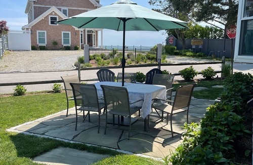 Westbrook Center Cabaña | Charming New Beach Cottage