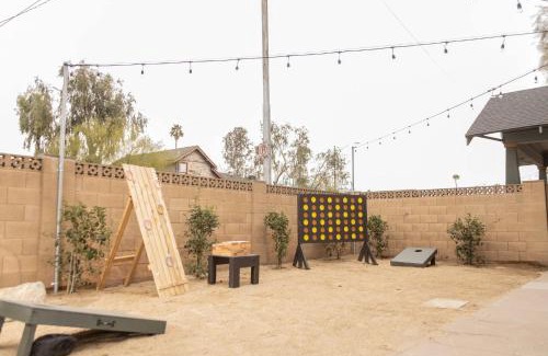Governmental Mall Casa | Charming NEW Retreat, Prime Location Mins to DT & PHX Airport