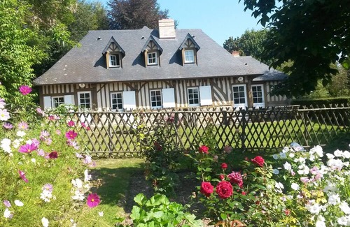 Saint-Hymer Casa | Encantadora casa de Norman cerca de Deauville con piscina, sauna, gimnasio