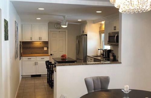 North Salem Casa | Charming North Salem home, pet friendly, pool, great yard, close to horse shows!