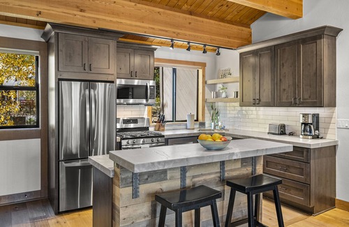 Truckee Casa | Charming Northstar Chalet | Cozy Mountain Escape Near Truckee & Tahoe Adventure