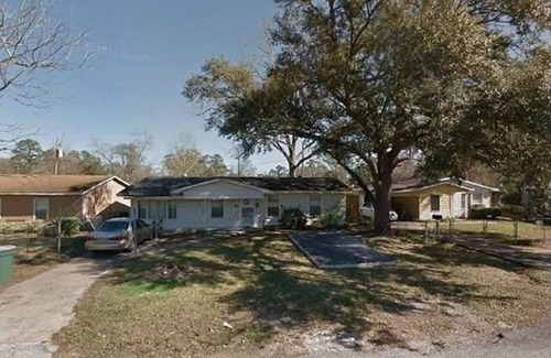Beaumont Casa | Charming Oasis in Beaumont Texas!