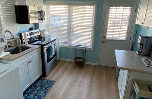 Fenwick Island Condominio | Charming Ocean Block Condo Fenwick Island