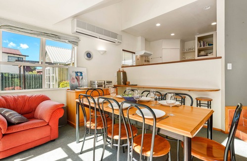 Wanaka Cabaña | Encanto en cereza - Wanaka Holiday Home