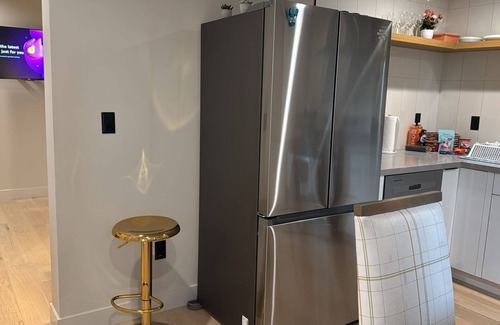 Boyle Heights Casa | Charming Studio Suite in lovely Los Angeles with AC, WiFi