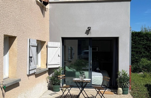 Lentilly Apartamento | Charming outbuilding
