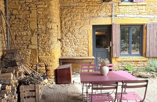 Les Echets Casa | Charming, peaceful cocoon in the Beaujolais region
