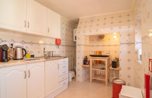 Santa Engracia Apartamento | Charming & Peaceful Family Flat