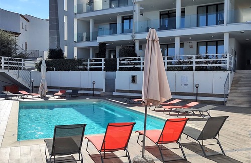 Cannigione Apartamento | Charming Penthouse for family up to 3 guests