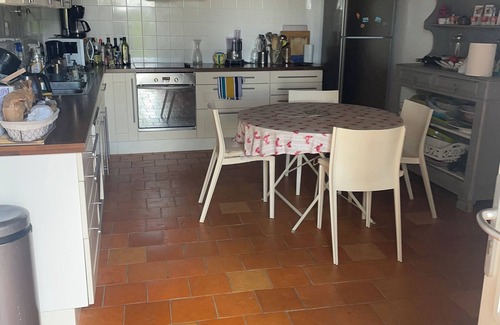 Issac Otro | Charming Périgord farmhouse with breathtaking views over the valley and garden