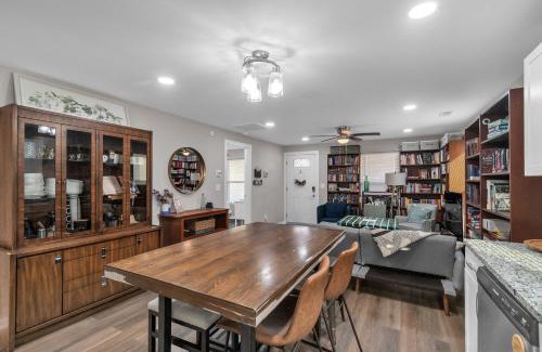 Concord Casa | Charming Pet Friendly Concord Retreat home