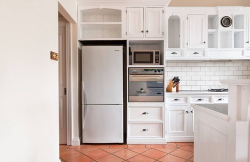 Geelong Casa | Charming pet-friendly Geelong heritage home