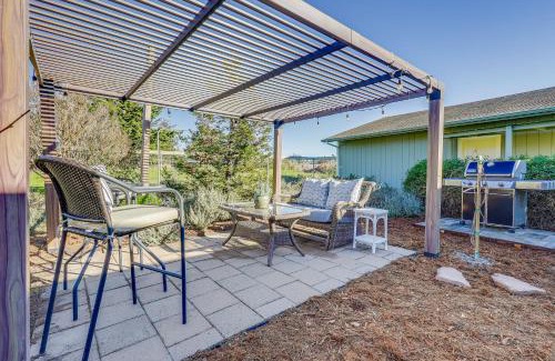 Petaluma Casa | Charming Petaluma Cottage with Grill Near Wineries