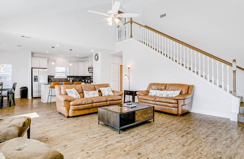 Pointe San Luis Casa | Charming Playa San Luis Getaway w/ Gulf Views & Decks -- Near Coast