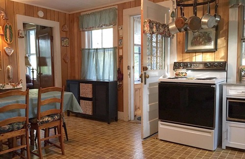 Southport Cabaña | Cottage con Encanto Plumpoint en Southport Island