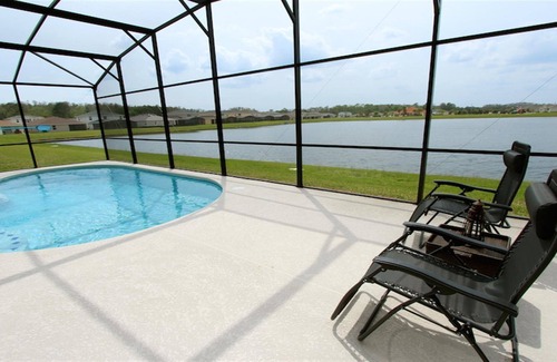 Crystal Cove Villa | Charming Pool Villa with Games Room- Only 6 Miles to Disney