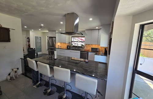 Desoto Lakes Casa | Charming private 4-bedroom estate on over 1 acre of land.