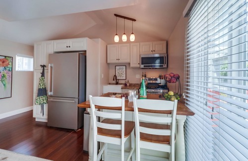 La Mesa Cabaña | Charming, private, pet friendly cottage close to all that San Diego has to offer