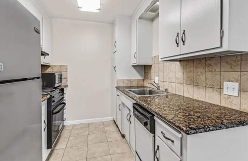 Old San Leandro Apartamento | Charming private room in condo
