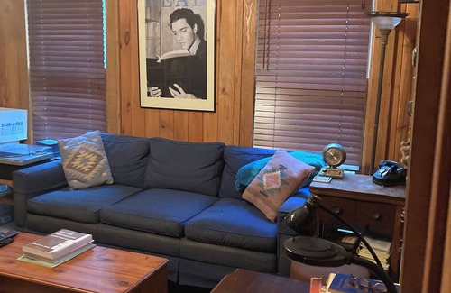 Lake Claire Apartamento | Charming private suite near Emory University