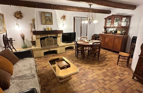 Miramas Casa | Charming Provencal villa in the heart of a medieval village with view