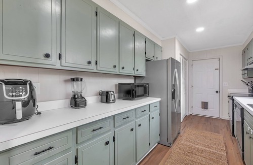 Kings Grant Casa | Charming ranch in Wilmington